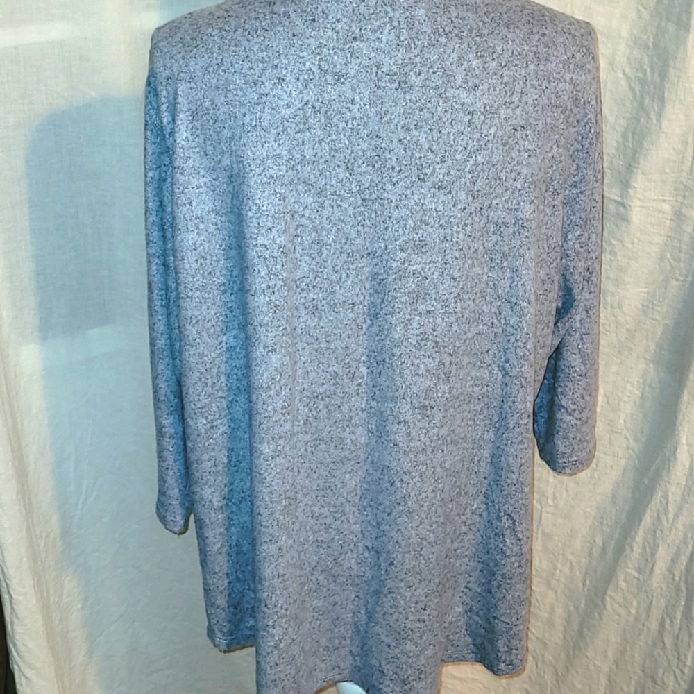Green Envelope Plus Size Sweater. - image 3